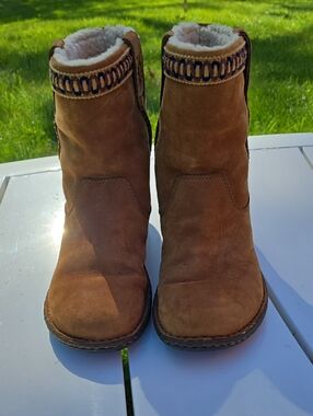 UGG Chestnut Suede Swell Short Boots with Decorative Trim